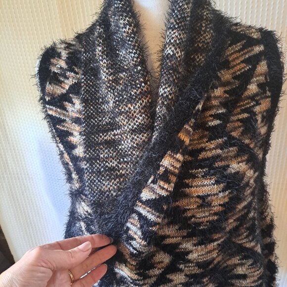 Women's Black Print Eyelash Open Front Shawl Collar Sweater Vest Size Large - Picture 5 of 8